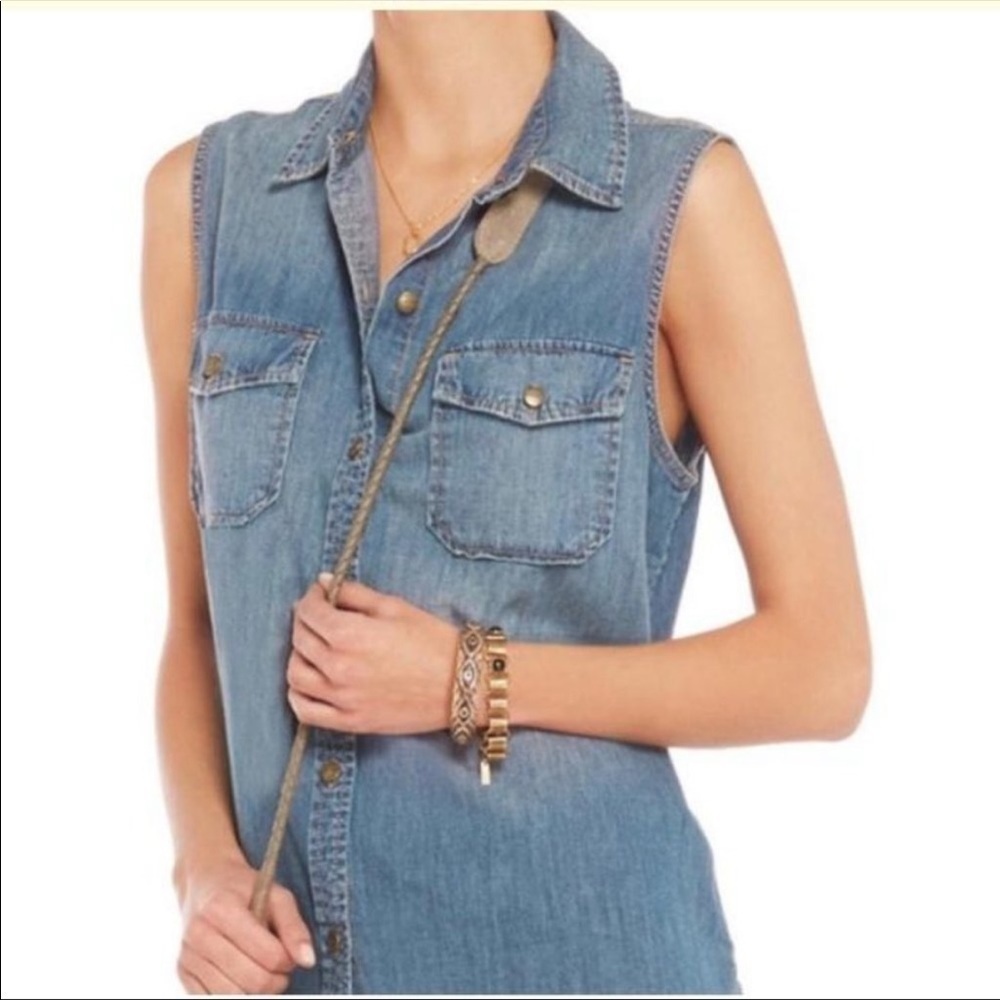CURRENT/ELLIOTT Sleeveless Perfect Chambray Shirt